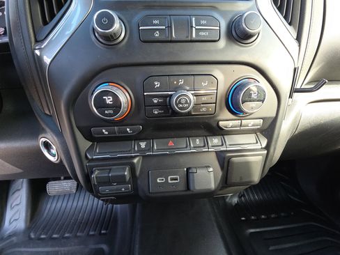 Used 2023 Chevrolet Silverado 3500 LT w/ Convenience Package image 23