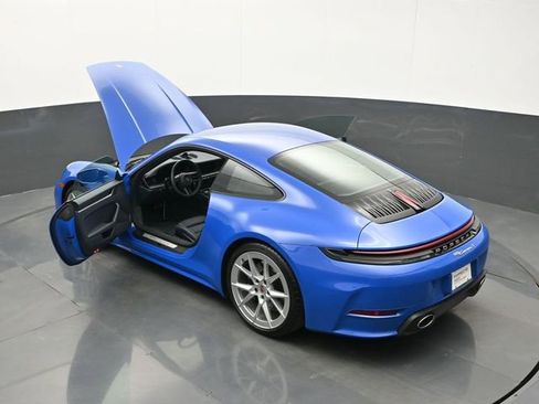 Certified 2025 Porsche 911 Carrera S RWD image 26