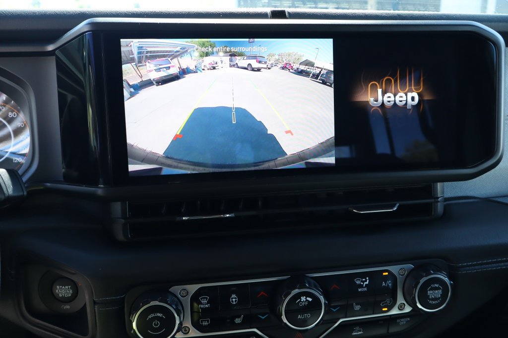 Certified 2025 Jeep Wrangler Unlimited Sahara AWD/4WD image 25