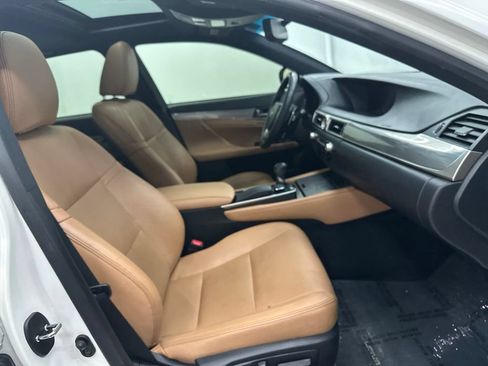 Used 2013 Lexus GS 350 w/ F Sport Pkg RWD image 29