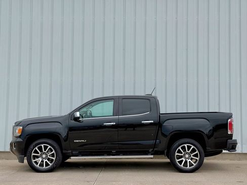 Used 2020 GMC Canyon Denali AWD/4WD image 3