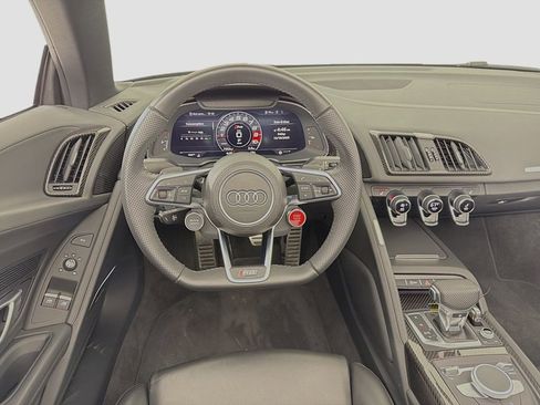 Used 2020 Audi R8 V10 w/ Carbon Exterior Package image 24