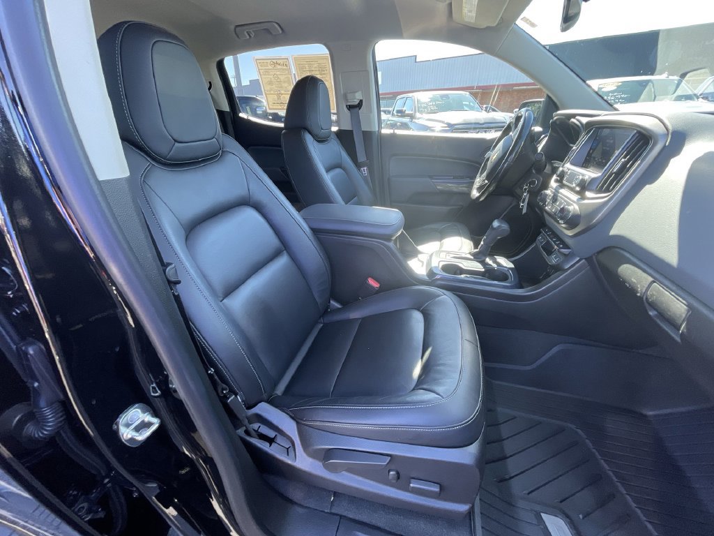 Certified 2020 Chevrolet Colorado Z71 w/ Z71 Midnight Edition RWD image 26