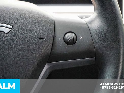 Used 2019 Tesla Model 3 Standard Range Plus image 30