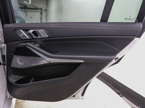 Used 2024 BMW X7 xDrive40i w/ Executive Package image 25