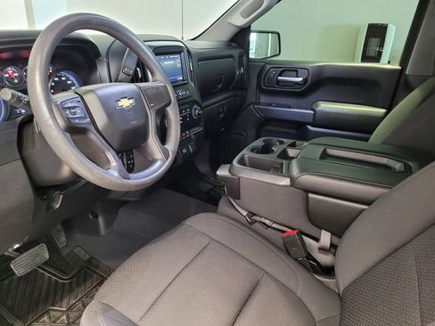 Used 2020 Chevrolet Silverado 1500 Custom w/ Custom Value Package image 11