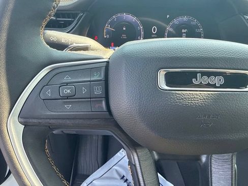 New 2026 Jeep Grand Cherokee L Limited AWD/4WD image 17