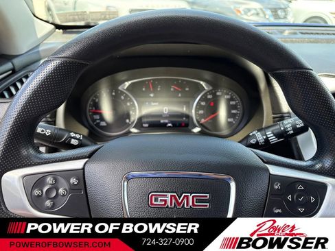 Used 2022 GMC Terrain SLE w/ LPO, Floor Liner Package AWD/4WD image 21