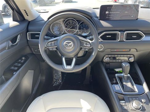 New 2025 MAZDA CX-5 AWD 2.5 S w/ Preferred Package image 14