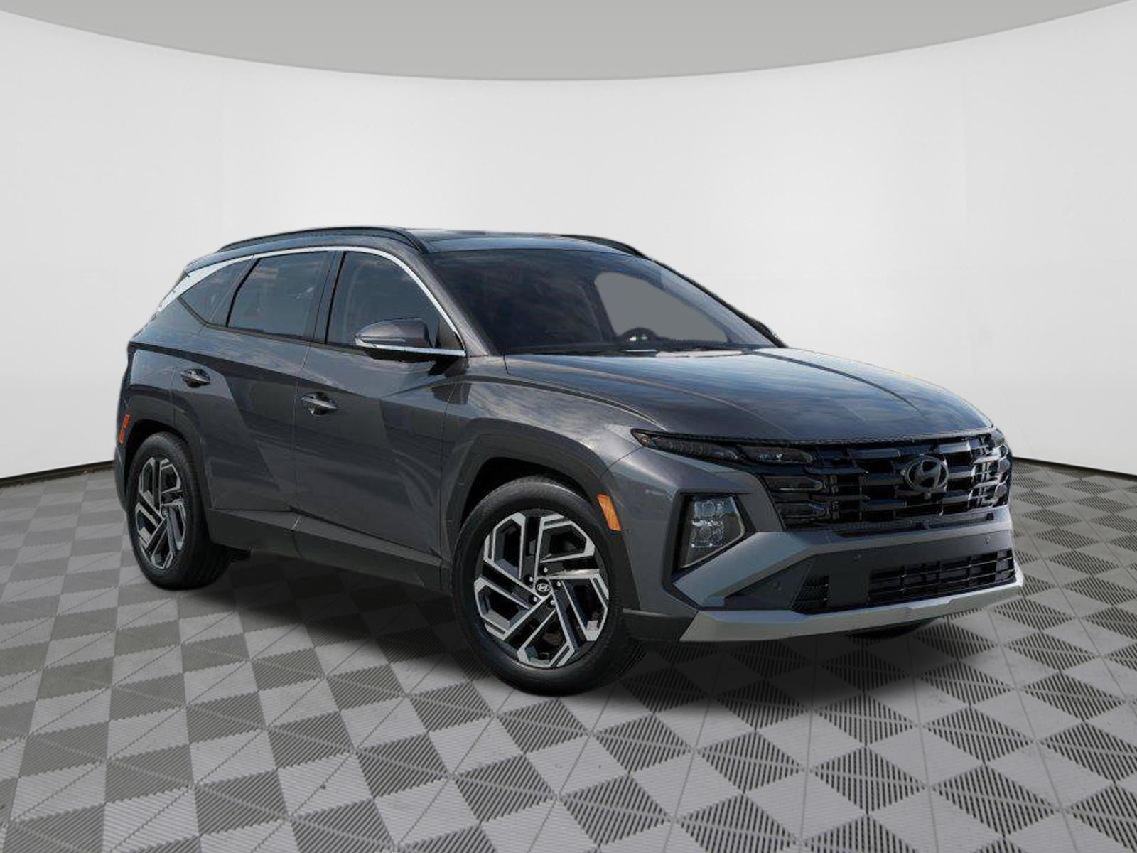 New 2026 Hyundai Tucson Limited AWD/4WD image 2