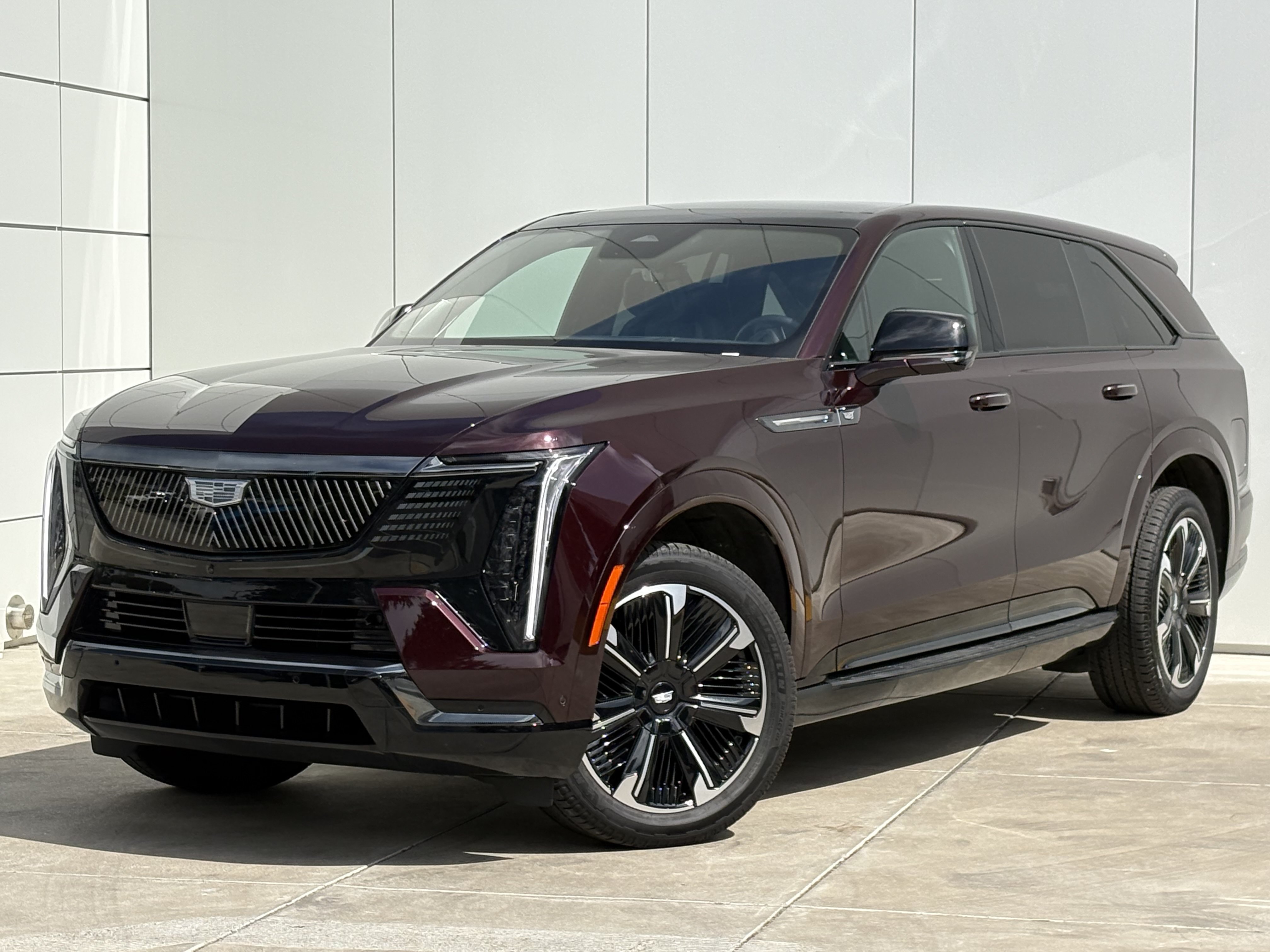 Certified 2026 Cadillac Escalade IQ Sport 2 AWD/4WD image 2
