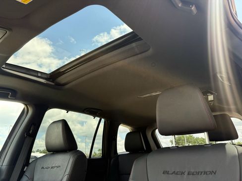 Certified 2024 Honda Passport Black Edition image 27