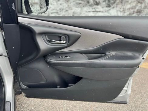 Used 2019 Nissan Murano SL AWD/4WD image 18
