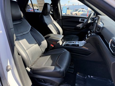 Used 2023 Ford Explorer ST w/ Equipment Group 401A AWD/4WD image 20