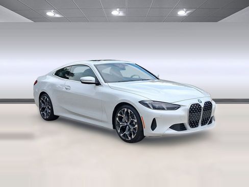 Used 2026 BMW 430i Coupe w/ Parking Assistance Package image 6