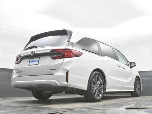 Used 2025 Honda Odyssey Touring image 48