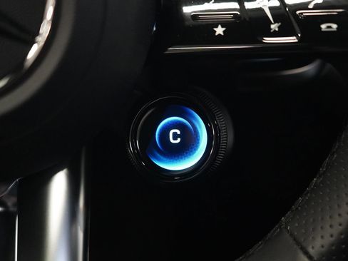 Used 2025 Mercedes-Benz AMG GT 63 image 20