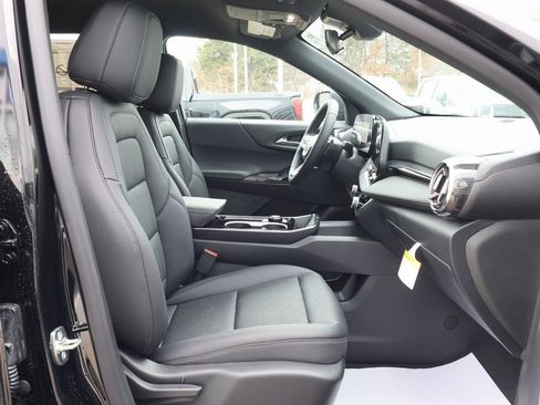 New 2026 Chevrolet Equinox LT image 32