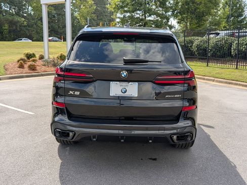 New 2026 BMW X5 xDrive40i w/ M Sport Package image 4