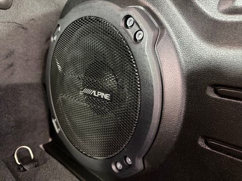 Used 2022 Jeep Wrangler Unlimited Sahara w/ Cold Weather Group image 31