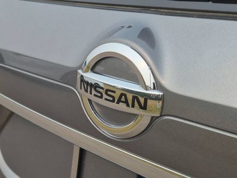 Used 2020 Nissan Rogue SL FWD image 9