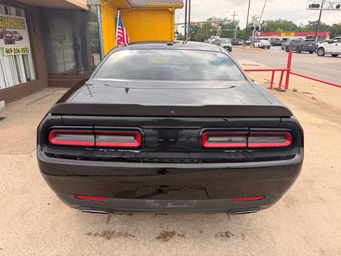 Used 2020 Dodge Challenger SXT w/ Blacktop Package RWD image 4