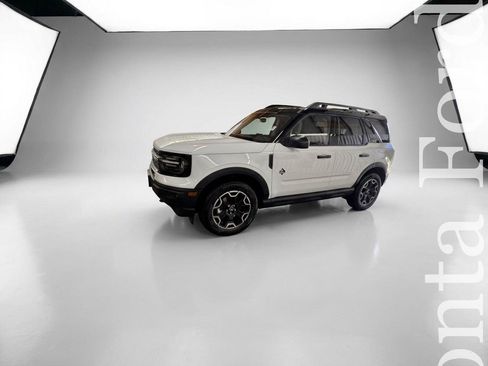 Used 2025 Ford Bronco Sport Outer Banks w/ Outer Banks Tech Package+ AWD/4WD image 7