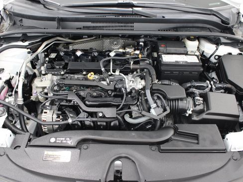 Used 2024 Toyota Corolla LE FWD image 34