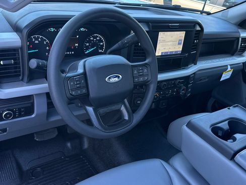 New 2026 Ford F250 XL w/ XL Chrome Package RWD image 11