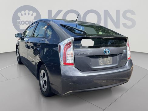 Used 2012 Toyota Prius Three w/ Solar Roof Pkg FWD image 2