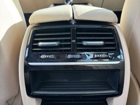 Used 2017 BMW 530i xDrive AWD/4WD image 15