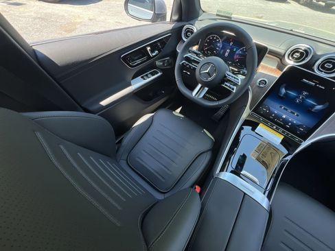 New 2026 Mercedes-Benz GLC 300 4MATIC image 16