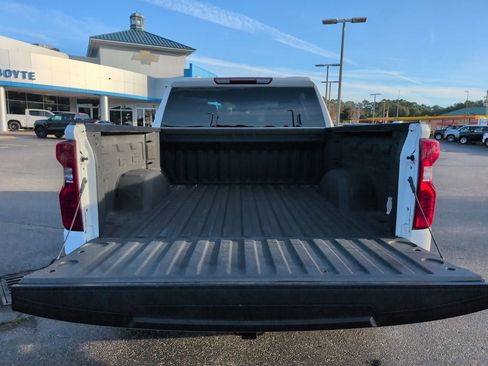 Used 2023 Chevrolet Silverado 1500 Custom Trail Boss image 28