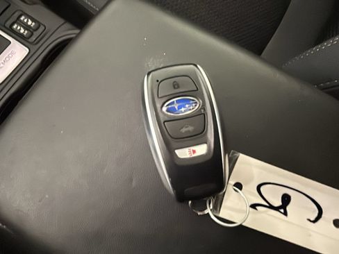 Used 2023 Subaru Forester Premium AWD/4WD image 25