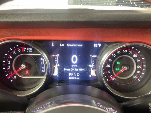 Used 2020 Jeep Wrangler Unlimited Rubicon AWD/4WD image 14