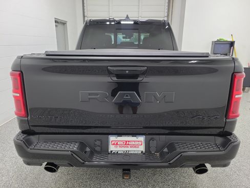 Used 2025 RAM 1500 Limited AWD/4WD image 6