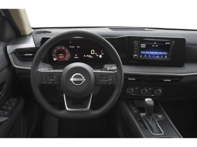 Used 2025 Nissan Kicks S FWD image 9