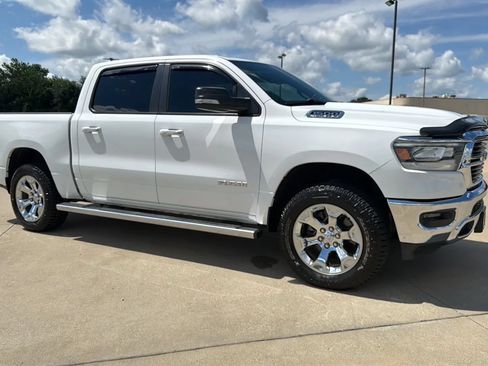 Used 2019 RAM 1500 Big Horn AWD/4WD image 26