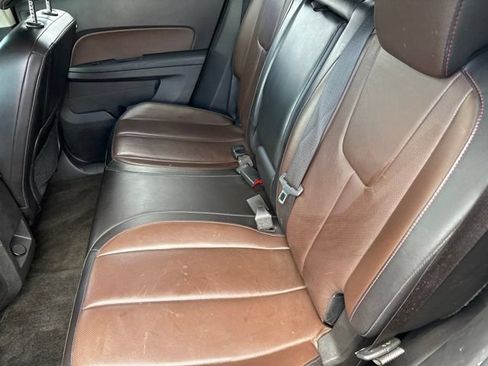Used 2011 Chevrolet Equinox LT FWD image 17