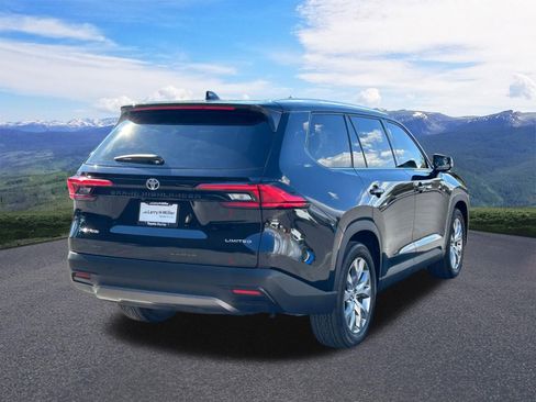 Used 2024 Toyota Grand Highlander AWD Hybrid image 5