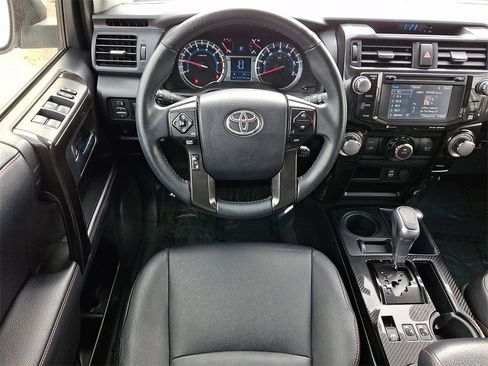 Used 2018 Toyota 4Runner TRD Pro image 12