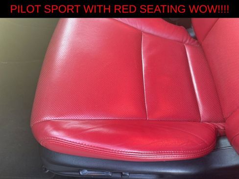 Used 2022 Honda Pilot Sport image 9
