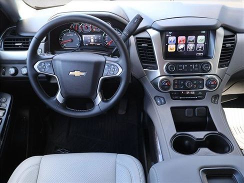 Used 2019 Chevrolet Tahoe LT w/ Off-Road Package AWD/4WD image 22