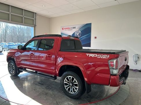 Used 2021 Toyota Tacoma 4x4 Double Cab image 4