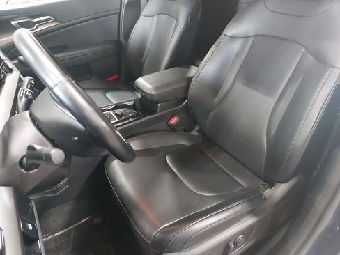 Used 2023 Kia Sportage EX AWD/4WD image 14