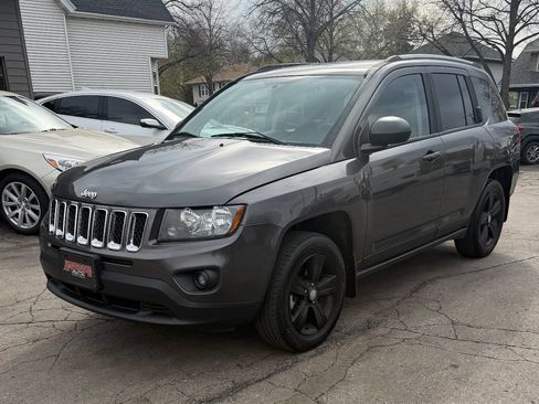 Used 2016 Jeep Compass Sport w/ Power Value Group AWD/4WD image 2