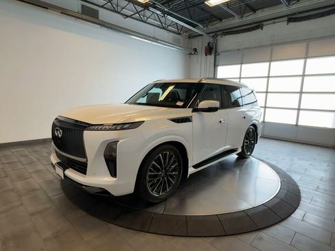 New 2026 INFINITI QX80 Autograph w/ Premium Cargo Package image 4