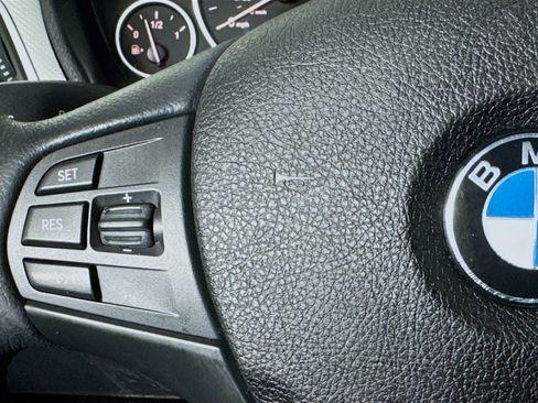 Used 2016 BMW 320i Sedan image 13