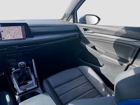 Certified 2023 Volkswagen Golf R AWD/4WD image 22