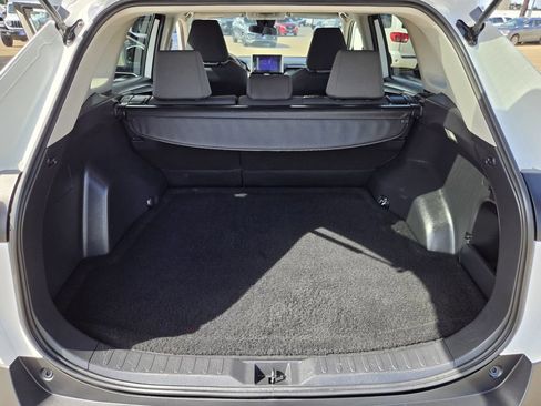 Used 2025 Toyota RAV4 XLE FWD image 30